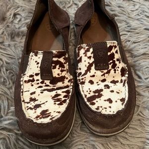 Ariat slip on shoes with cowhide 🐮